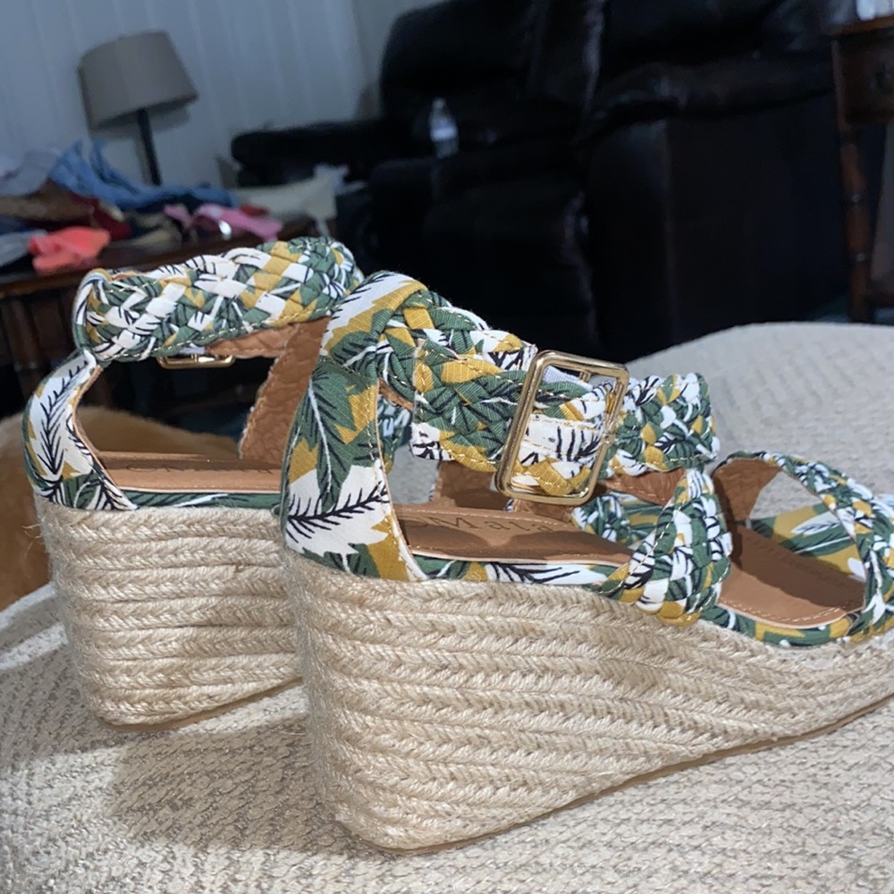 Wedges - Picture 4 of 6